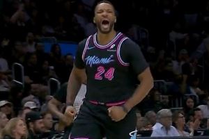 还得看你！鲍威尔单打急停中投打停尼克斯！热火领先到10分！